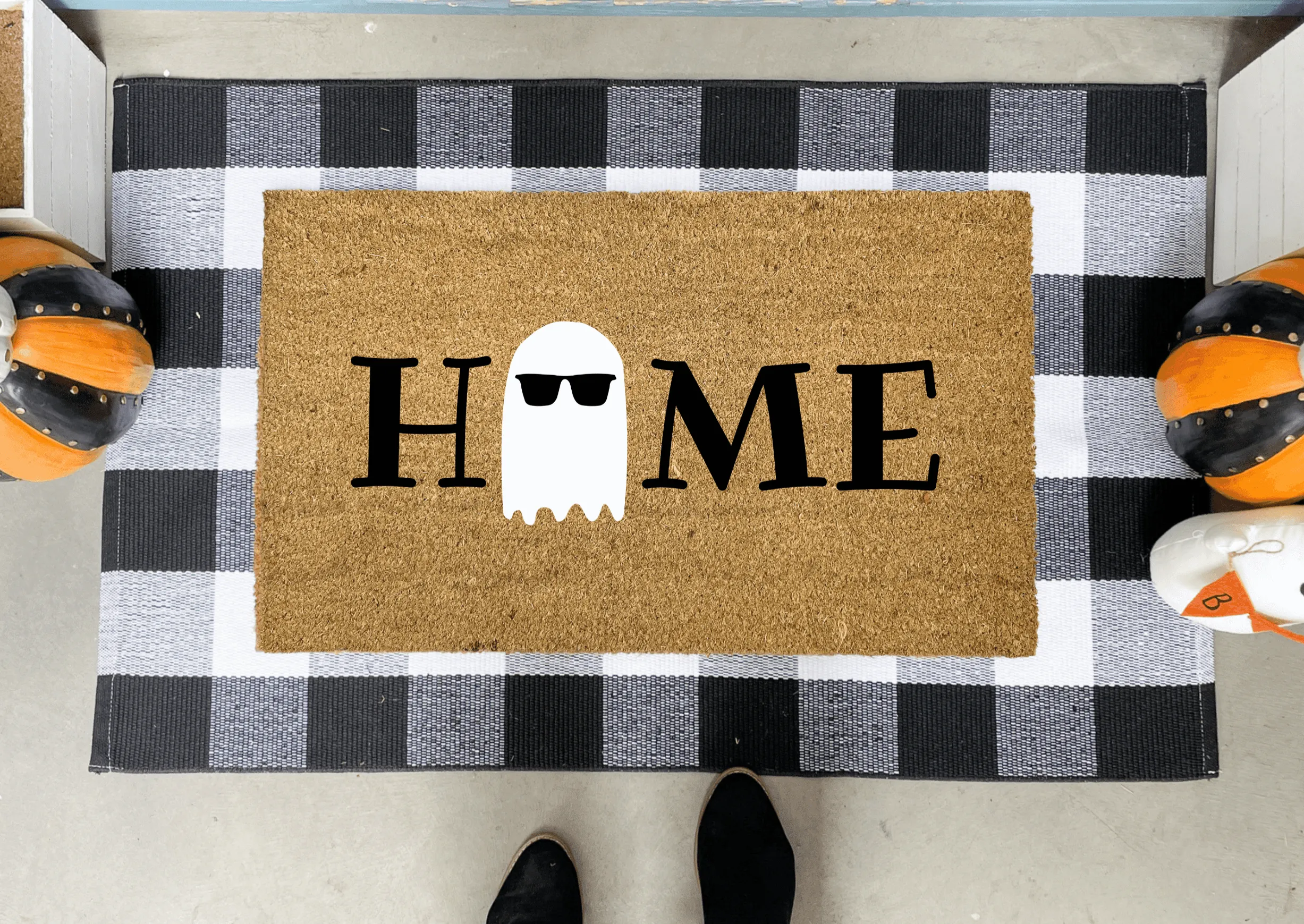 Cute Ghost Halloween Doormat