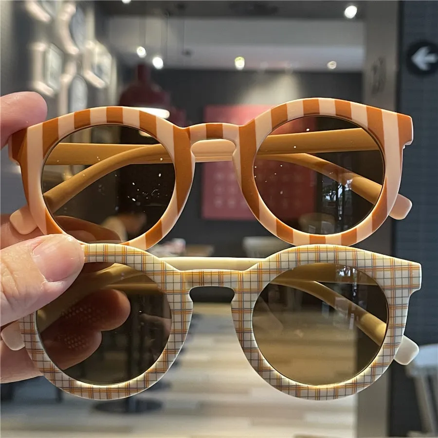 Fashionable personality spot grid children's sunglasses checkerboard children's sunglasses boys' sunglasses men's and women's cute sunglasses