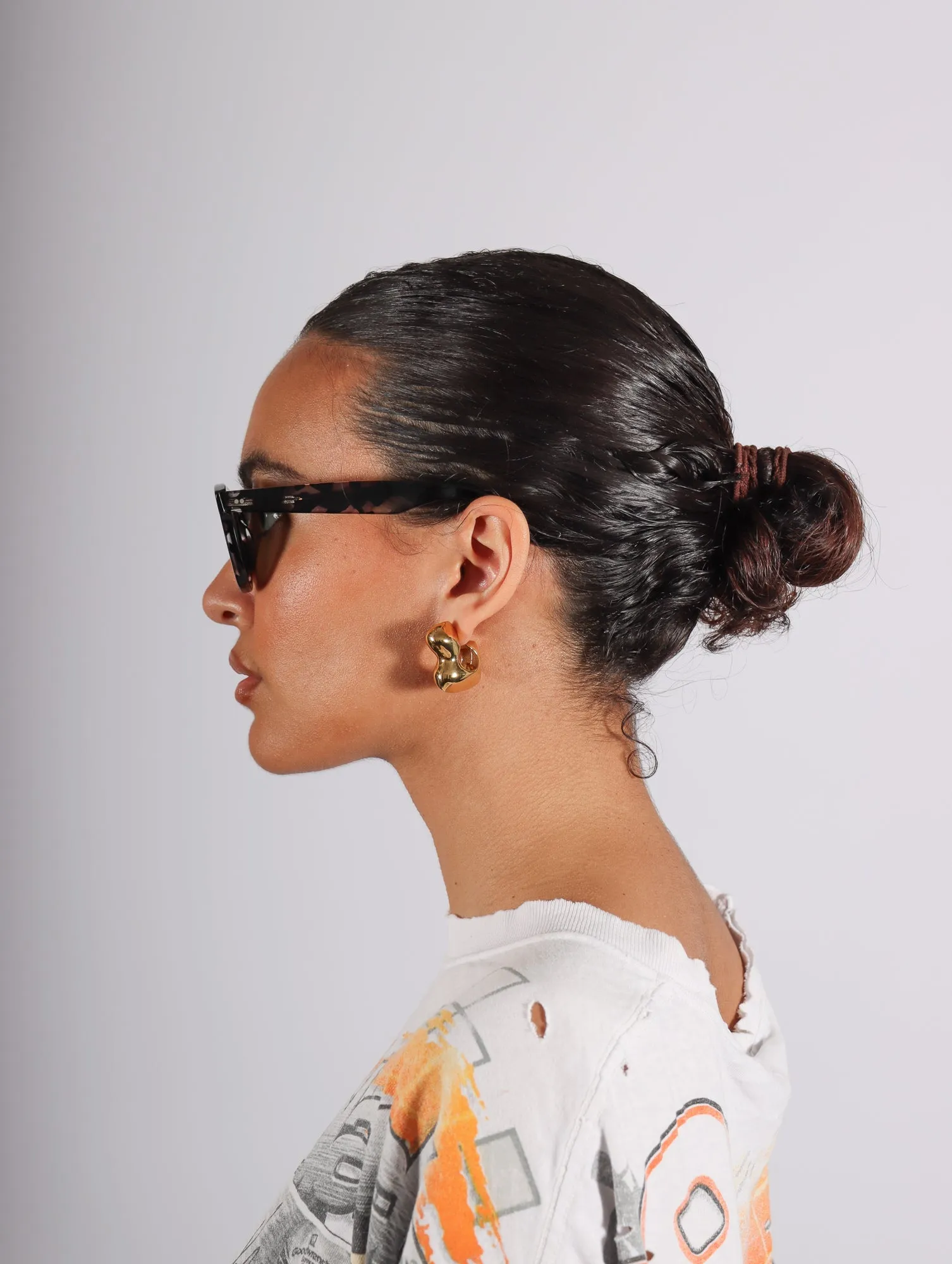 Porgy Backstage Sunglasses in Black Tortoise by Caddis