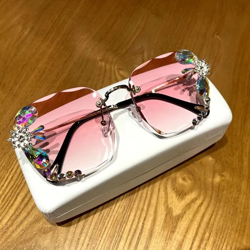 Rhinestone Adorned Rimless Square Sunglasses